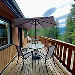 Canmore Alpine Hostel - Alpine Club Of Canada
