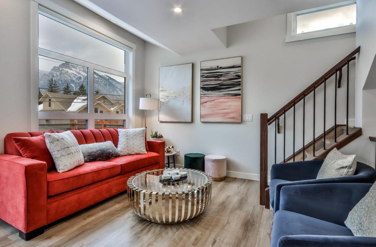The Parq By Samsara View Downtown 4br & 3bth Holiday home Canmore