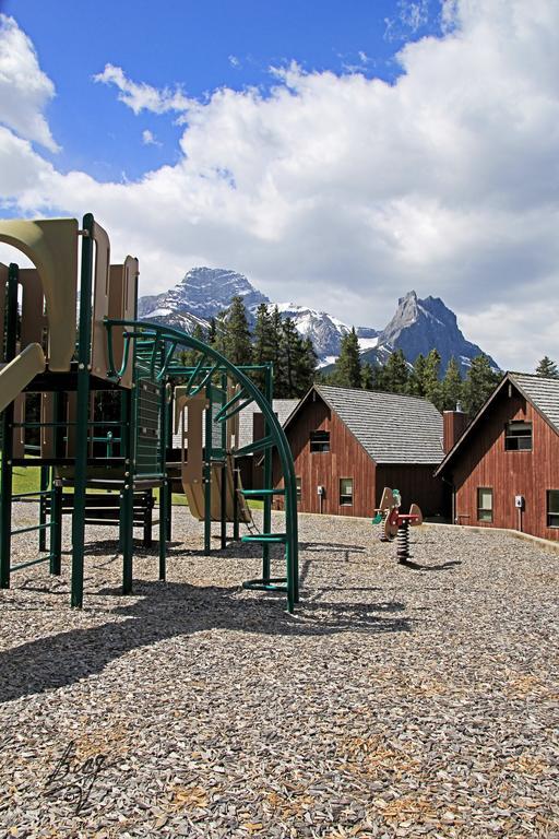Banff Gate Mountain Holiday park Canmore