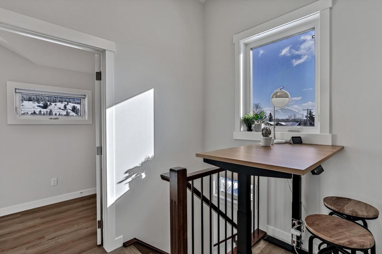 The Parq By Samsara View Downtown 4br & 3bth * Canmore