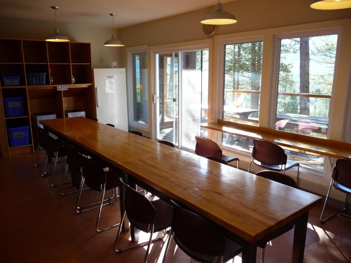 Hostel Alpine - Alpine Club Of Canada Canmore