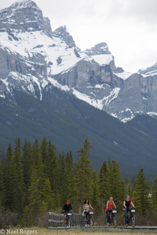 The Paintbox * Canmore