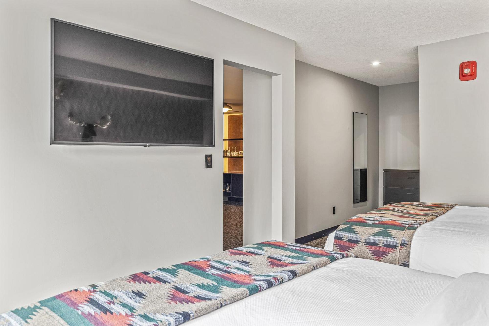 Mtn House By Basecamp Hotel Canmore