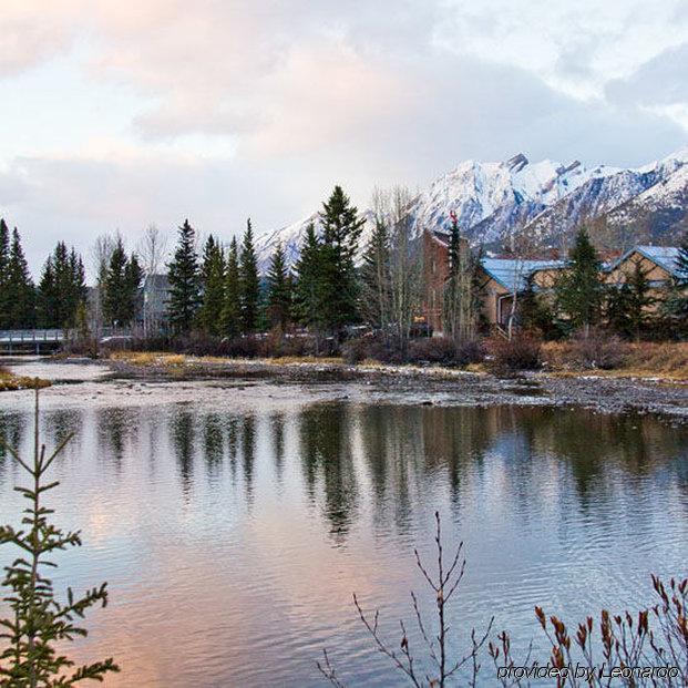 Banff Gate Mountain Holiday park 3*