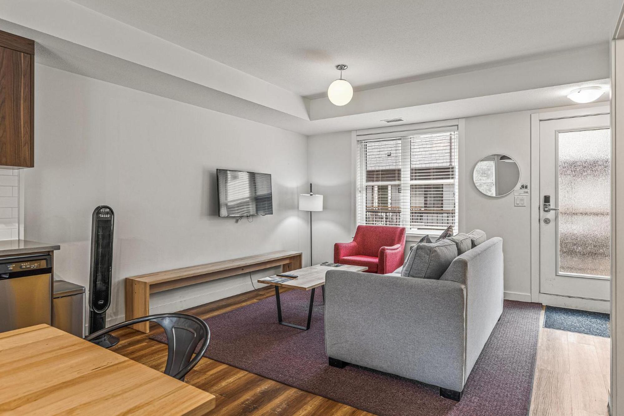 Basecamp Hotel Canmore