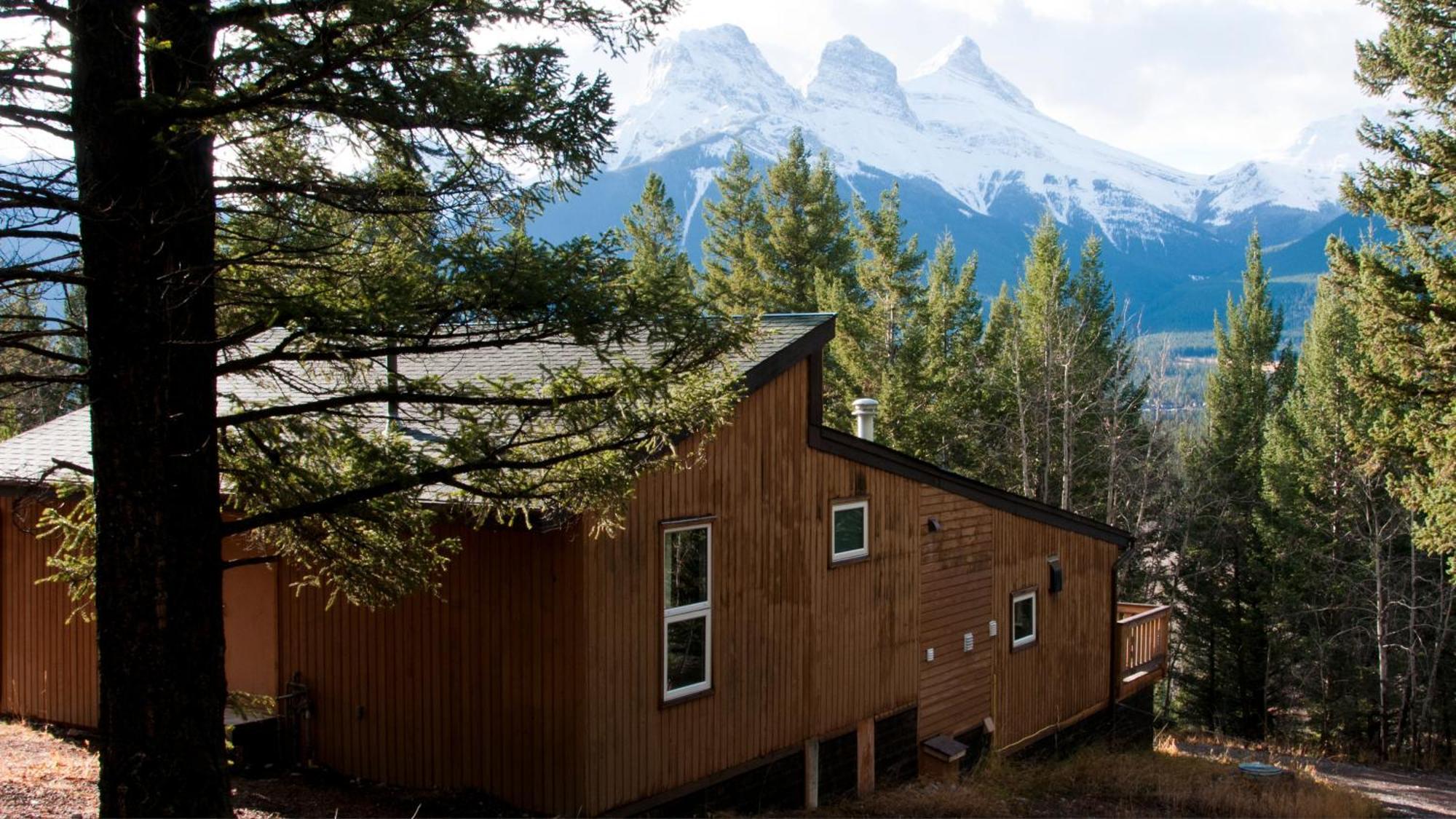 Alpine - Alpine Club Of Canada Canmore