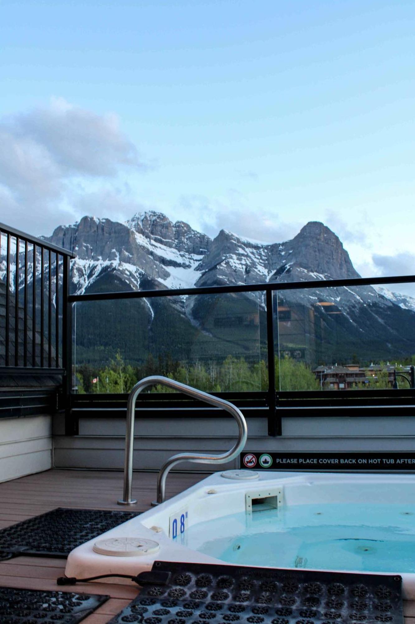 Basecamp Hotel Canmore
