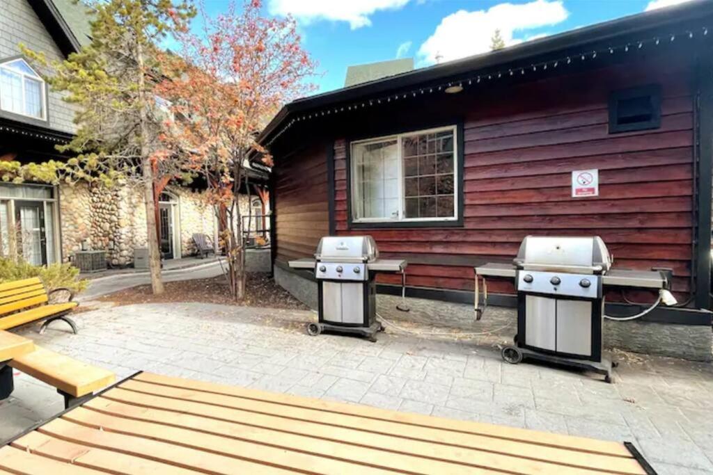 Relaxing Mountain Getaway At Mystic Springs Holiday home Canmore