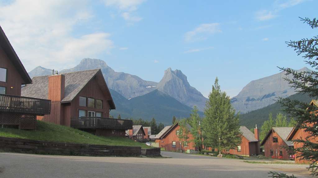 Banff Gate Mountain Holiday park Canmore