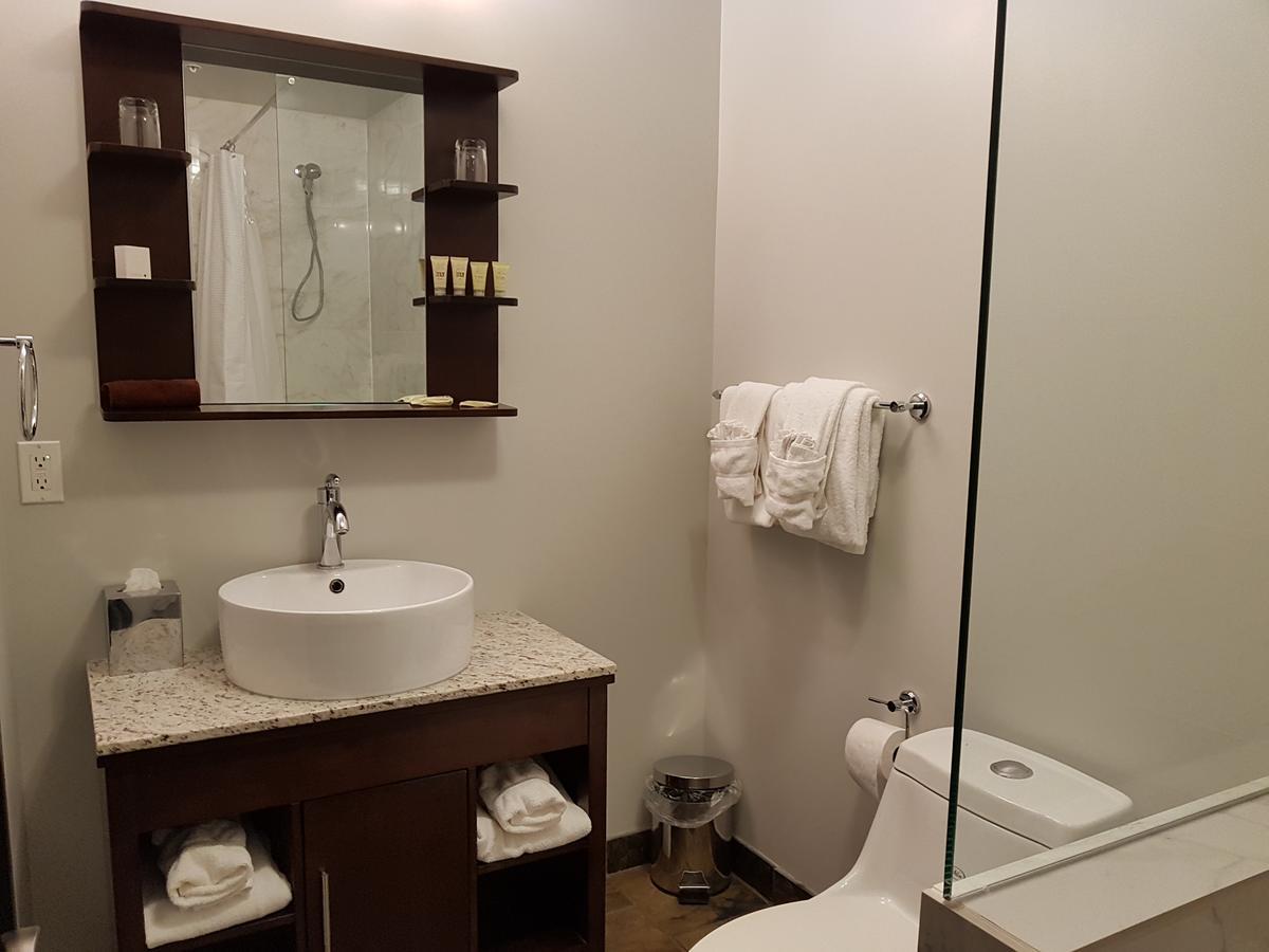 Paradise Club And Hotel Canmore
