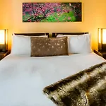 Silver Creek Lodge