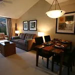 Lodges At Canmore
