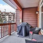 Inviting Rocky Mountain Hot Tub In Top Rated Condo Managed By Little Sister Getaways