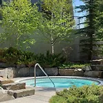 Silver Creek Lodge
