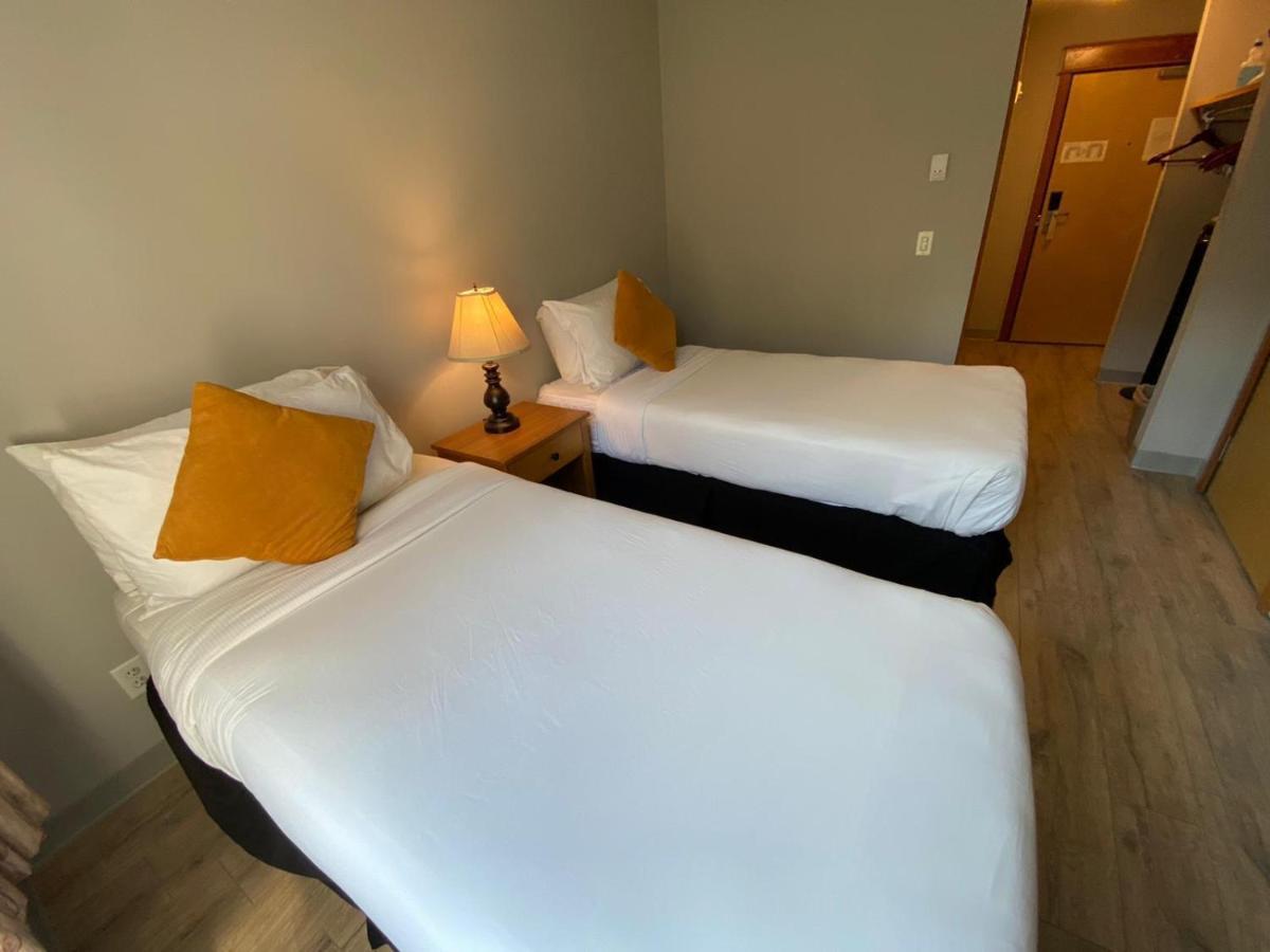 Aparthotel Windtower & 3*