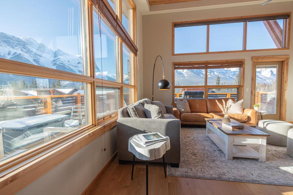 Spring Creek Penthouse By Canadian Rockies Vacation Apartment Canmore