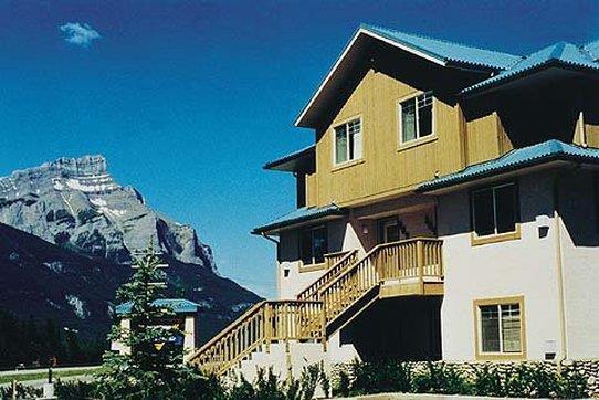Lodge Banff Boundary Canmore