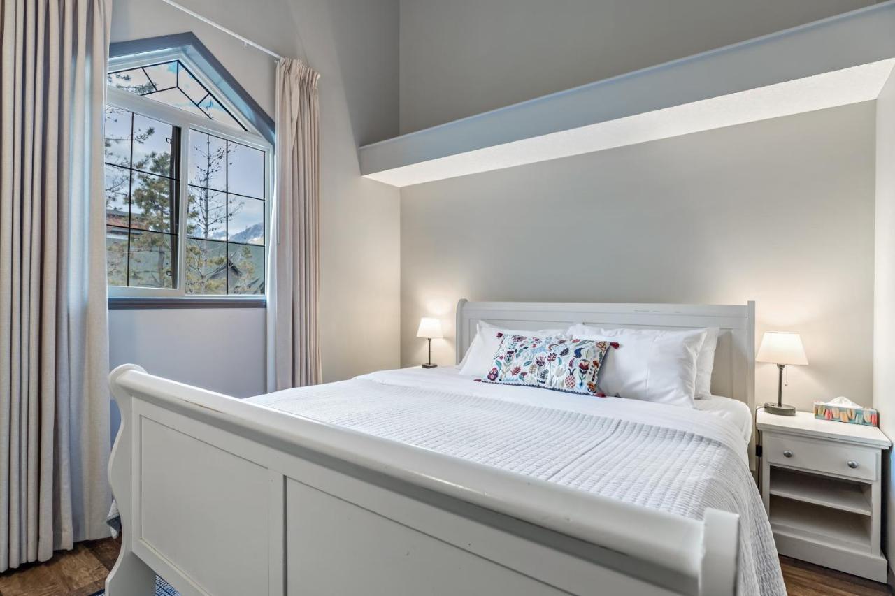 Relaxing Mountain Getaway At Mystic Springs, Pool, Hot Tub, Pets Welcome! Apartment