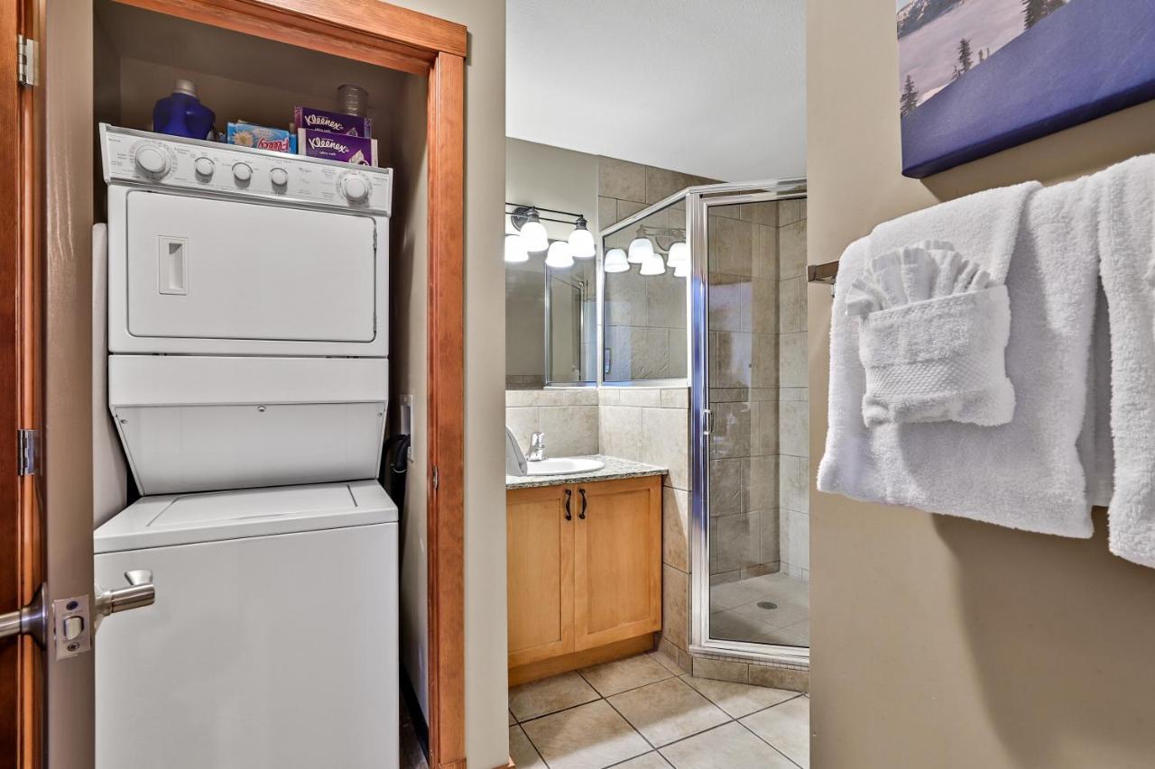Inviting Rocky Mountain Hot Tub In Rated Managed By Little Sister Getaways Aparthotel Canmore
