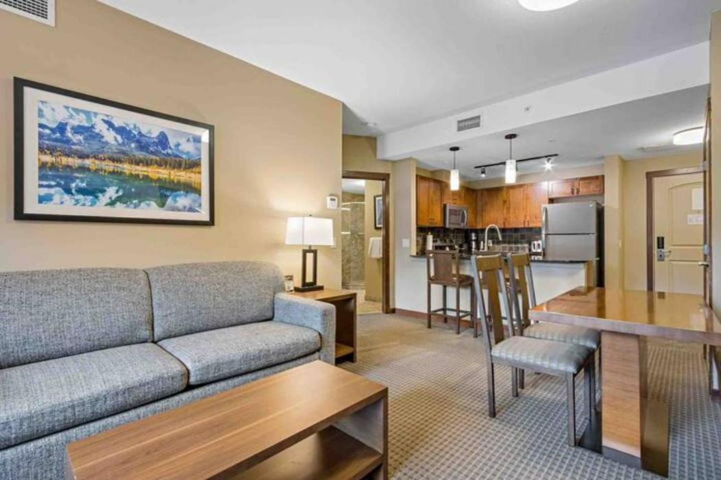 Aparthotel Falcon Crest 1 Bedroom With Gym & Hot-tubs & Mountain View Canmore