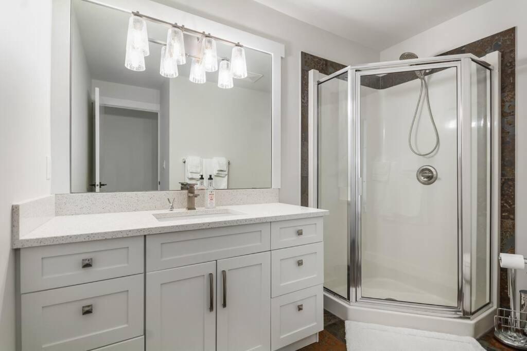 The Grand Escape Downtown Holiday home
