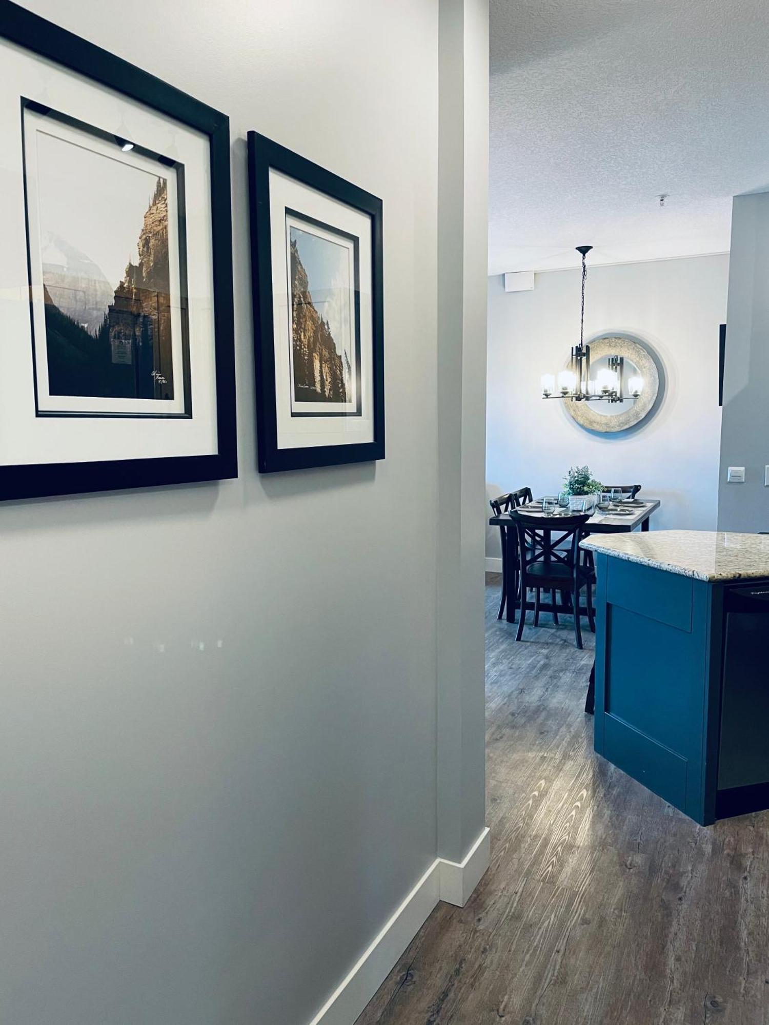 Family Friendly 2br/2ba - Views & Location!! Apartment *