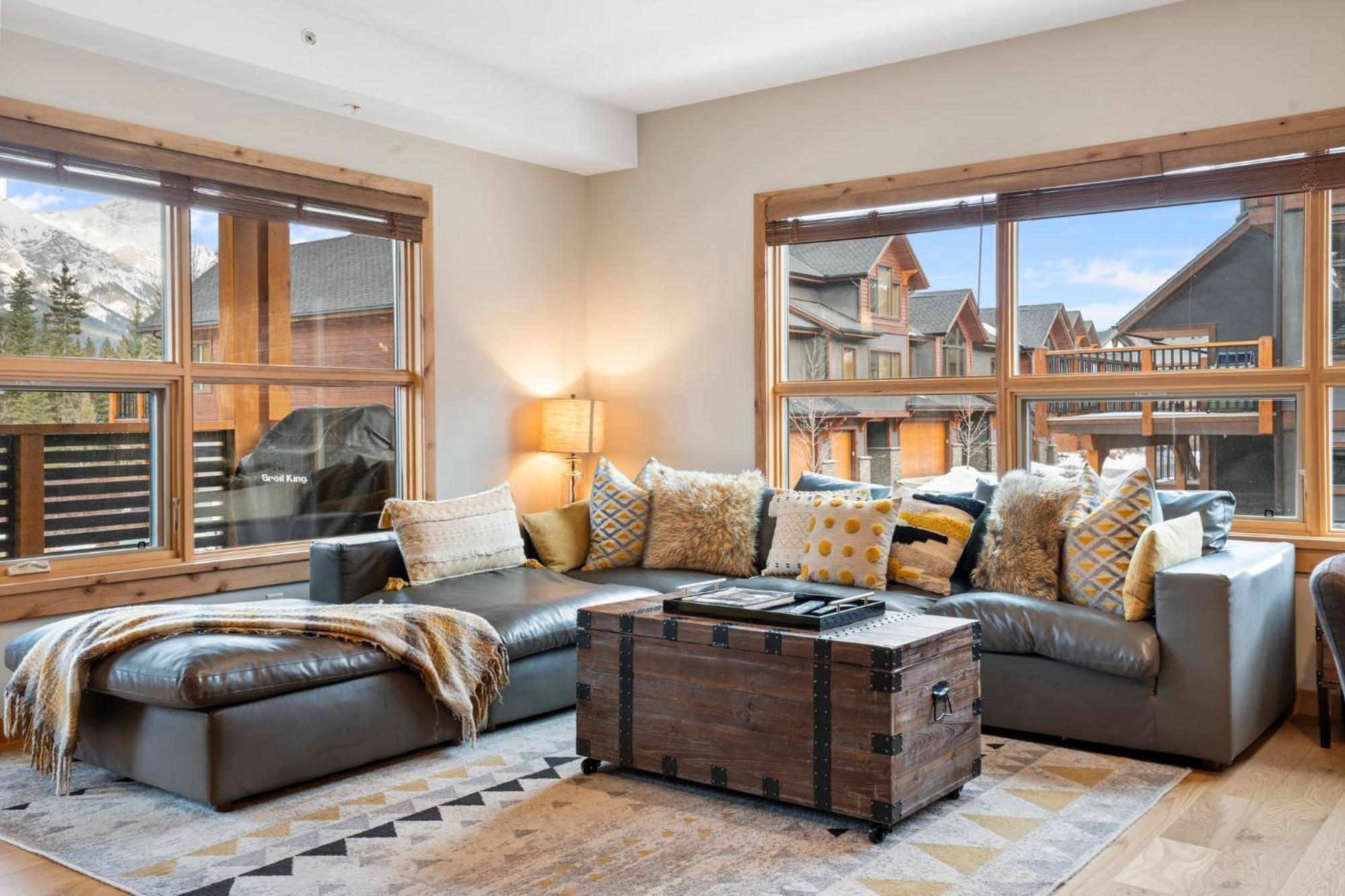 Apartment Spring Creek By Canadian Rockies Vacation