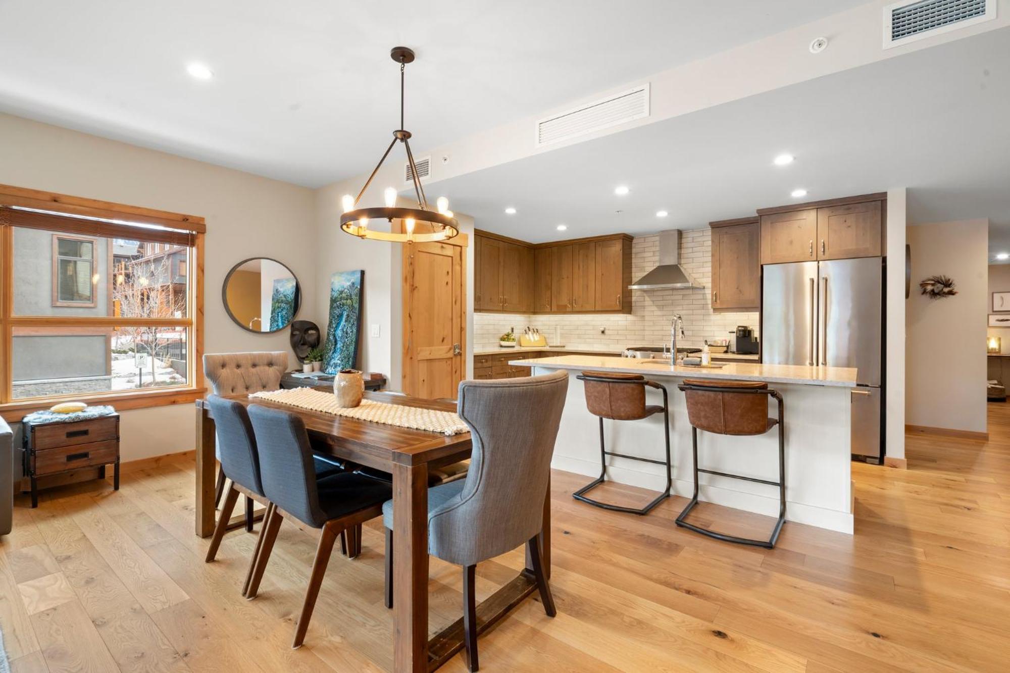 Spring Creek By Canadian Rockies Vacation Apartment Canmore