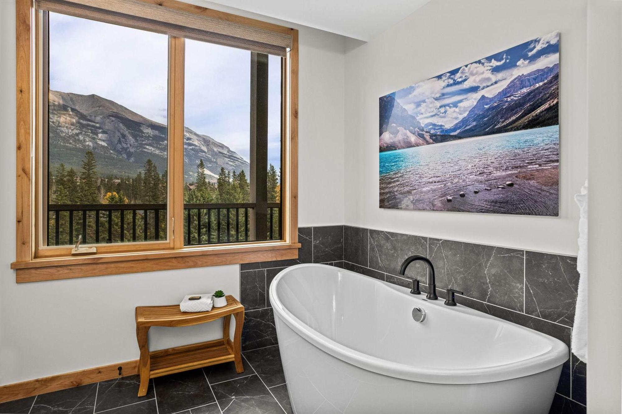Aparthotel Spring Creek Luxury - Managed By Little Sister Getaways Canmore