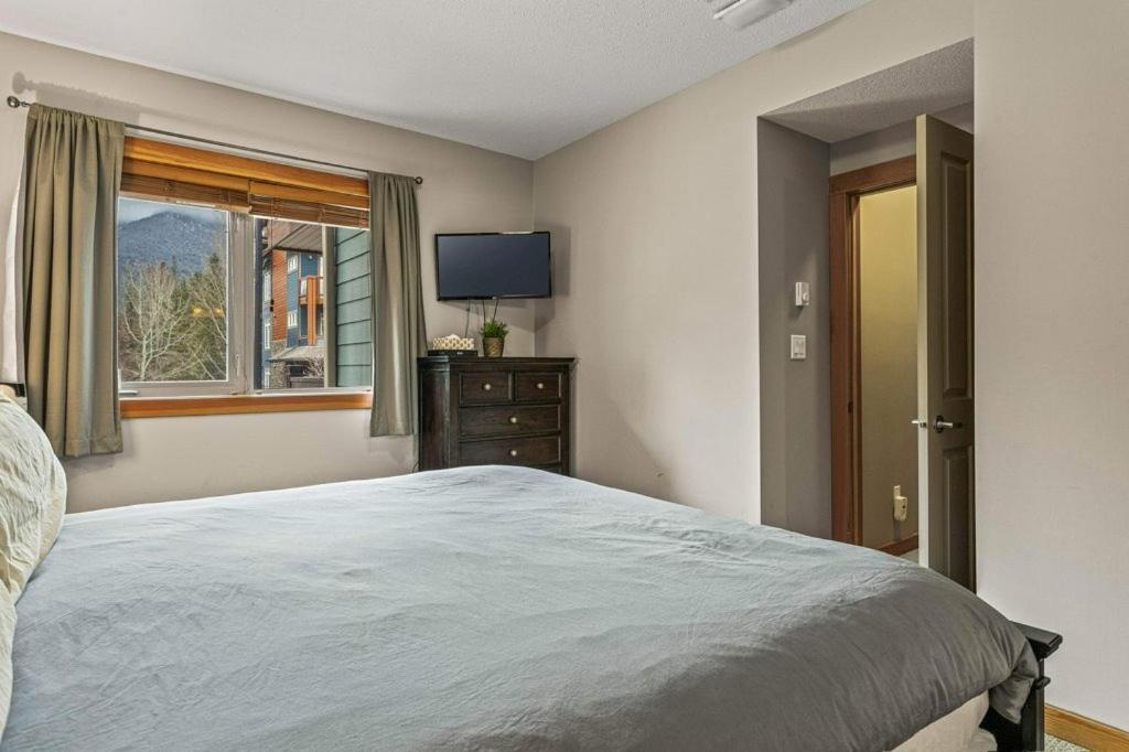 Aparthotel Pines & Peaks 2 Bedroom Mountain Retreat Canmore