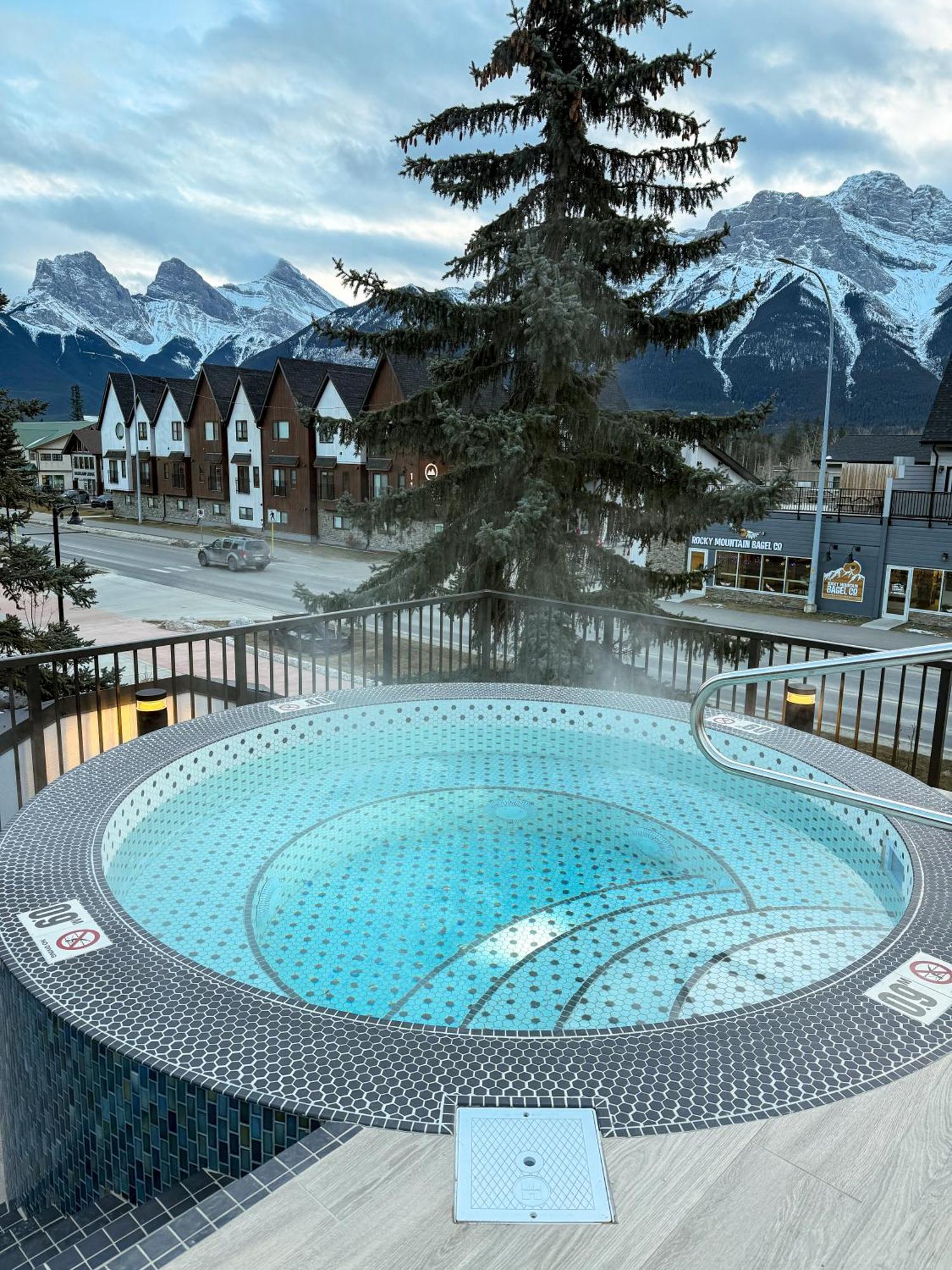 Lady Macdonald Country 4* Canmore