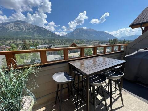 Holiday home Mountain Vista Escape Downtown *