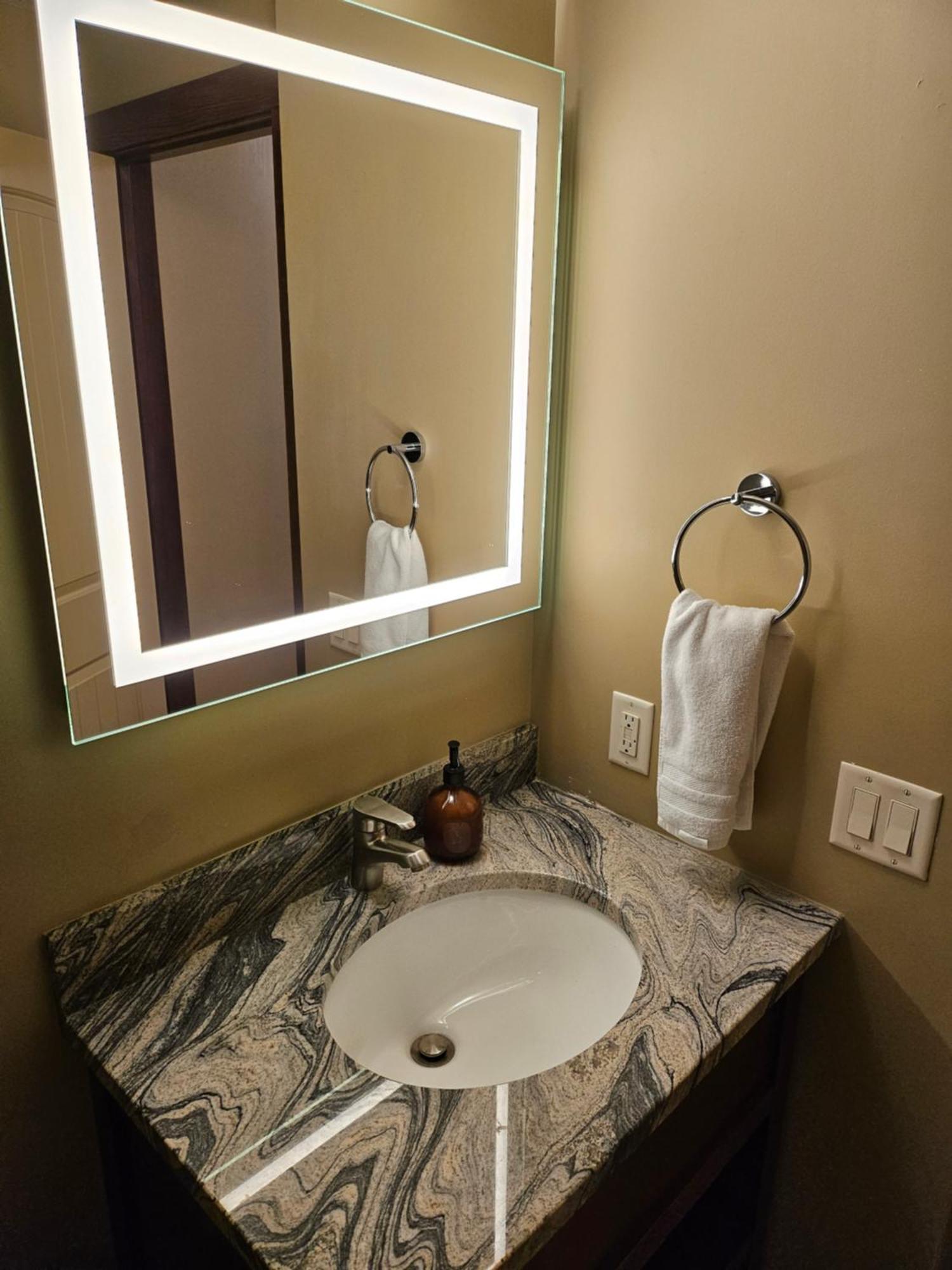Falcon Crest Banff 4* Canmore