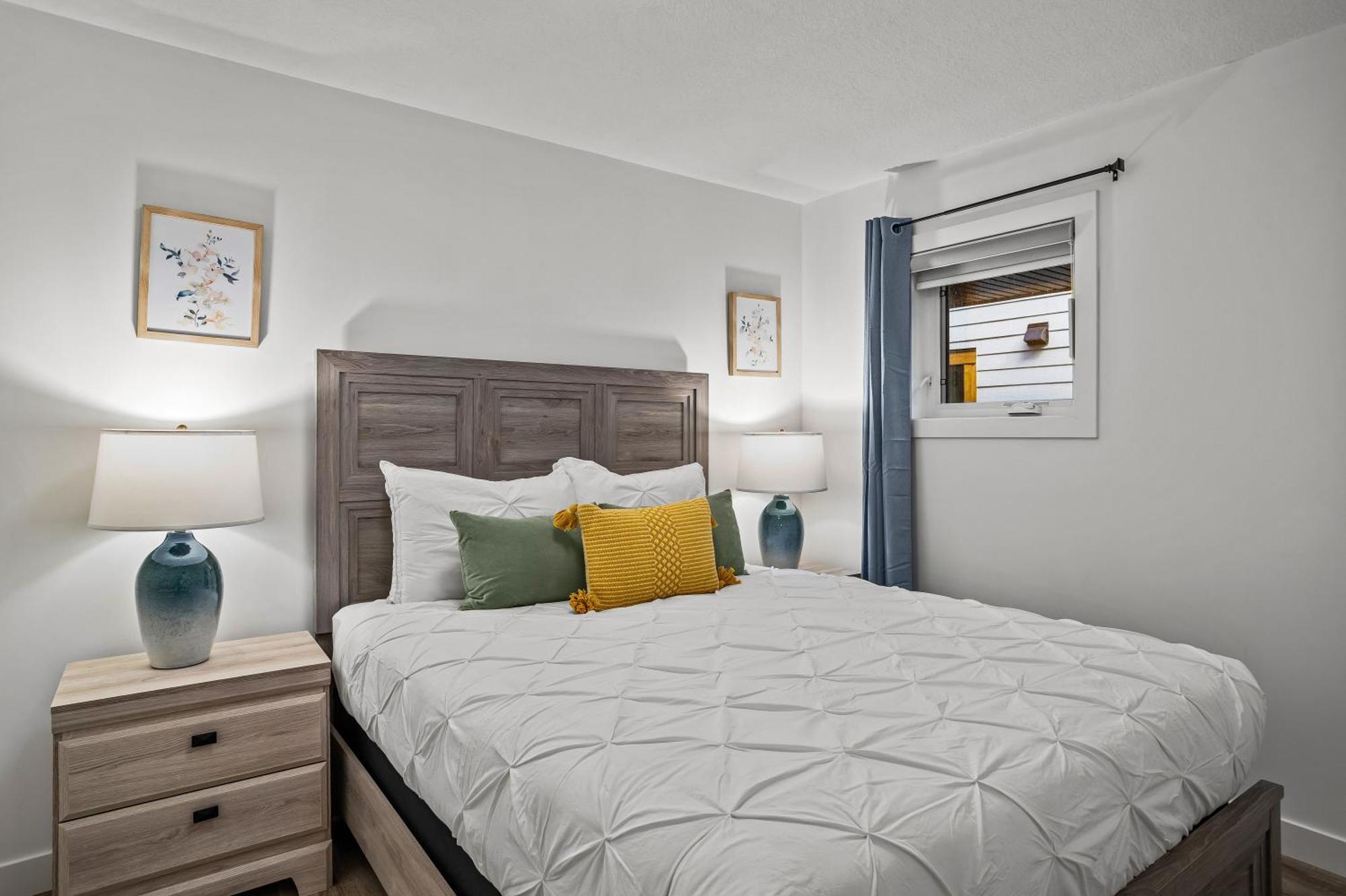 Apartment T202 Brand New! The Mountain's Call- Mountain View *