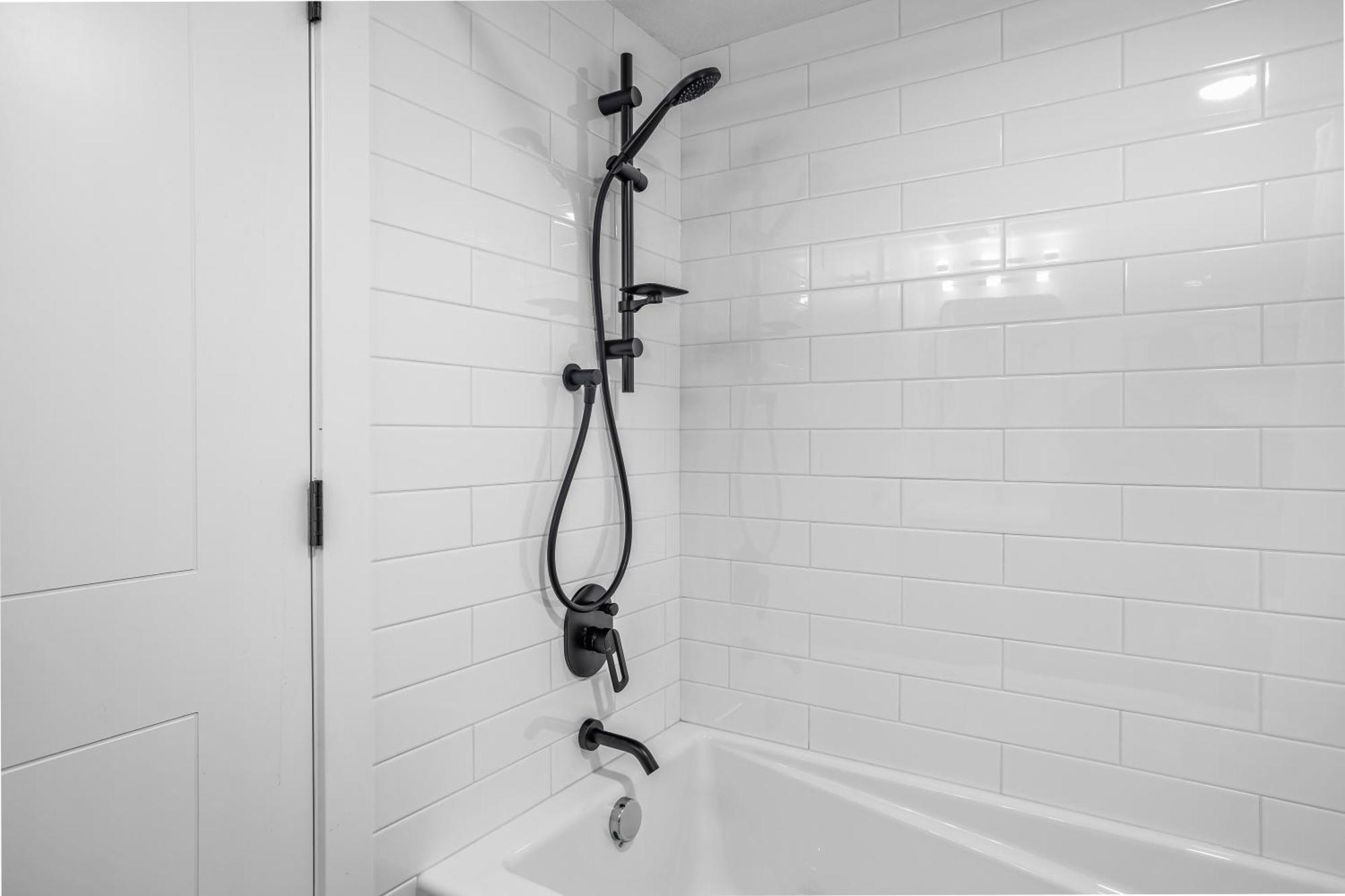 T202 Brand New! The Mountain's Call- Mountain View Apartment Canmore