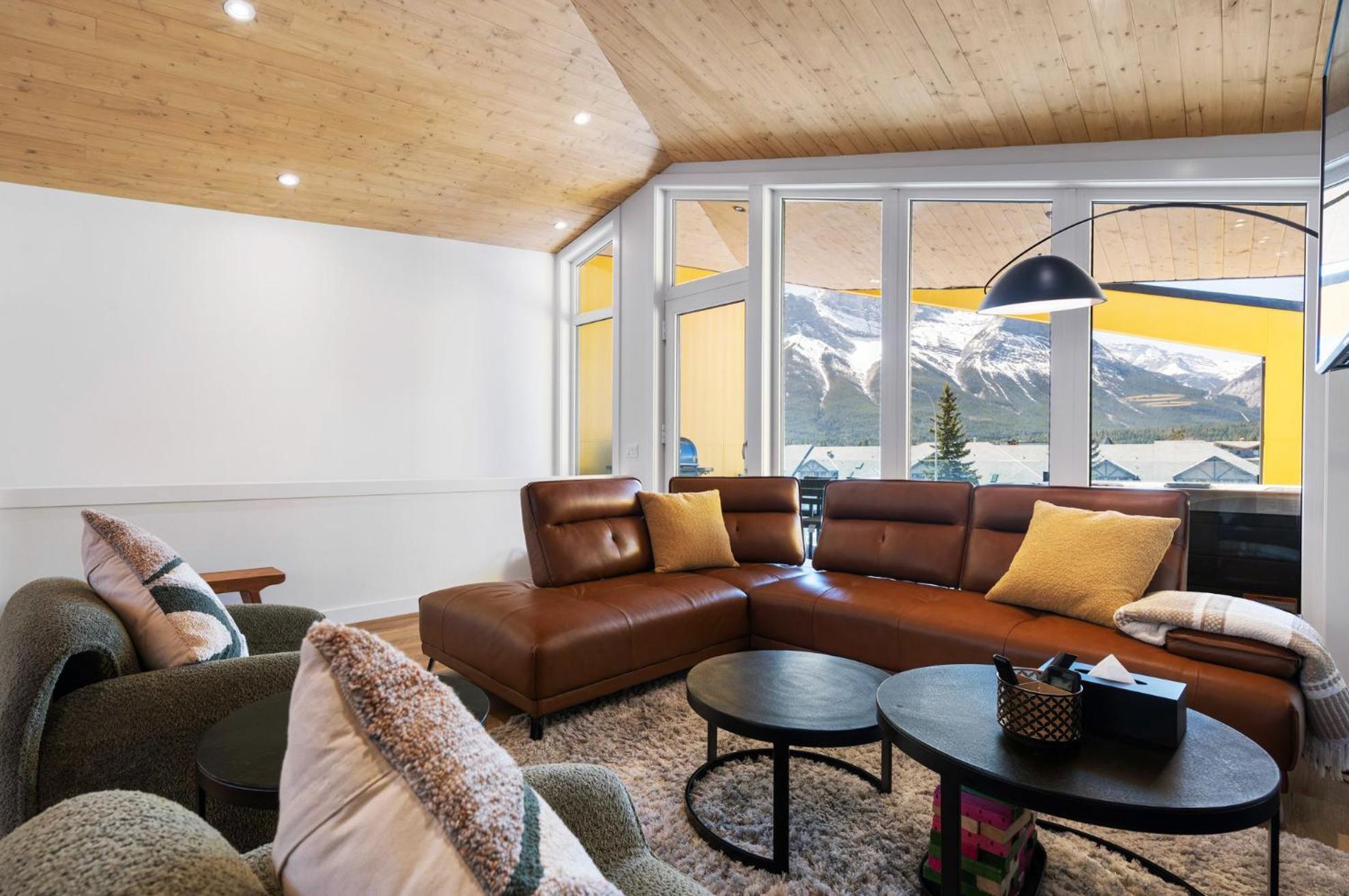 Raven's Peak 105 - Ultra Luxe Mountain Retreat Holiday home
