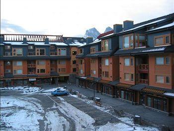 Crossing Hotel 3*