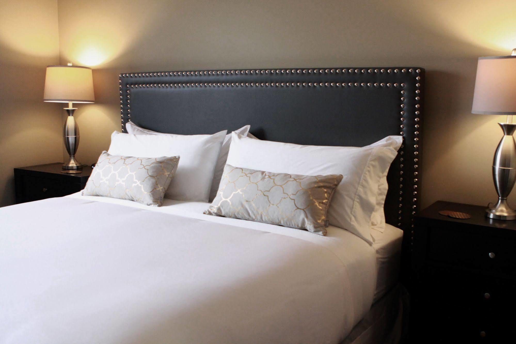 Bookcanmore 4*