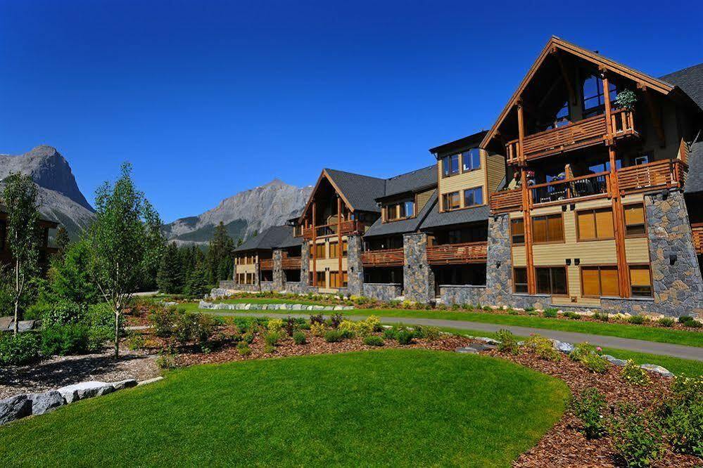 Hotel Rundle Cliffs Canmore