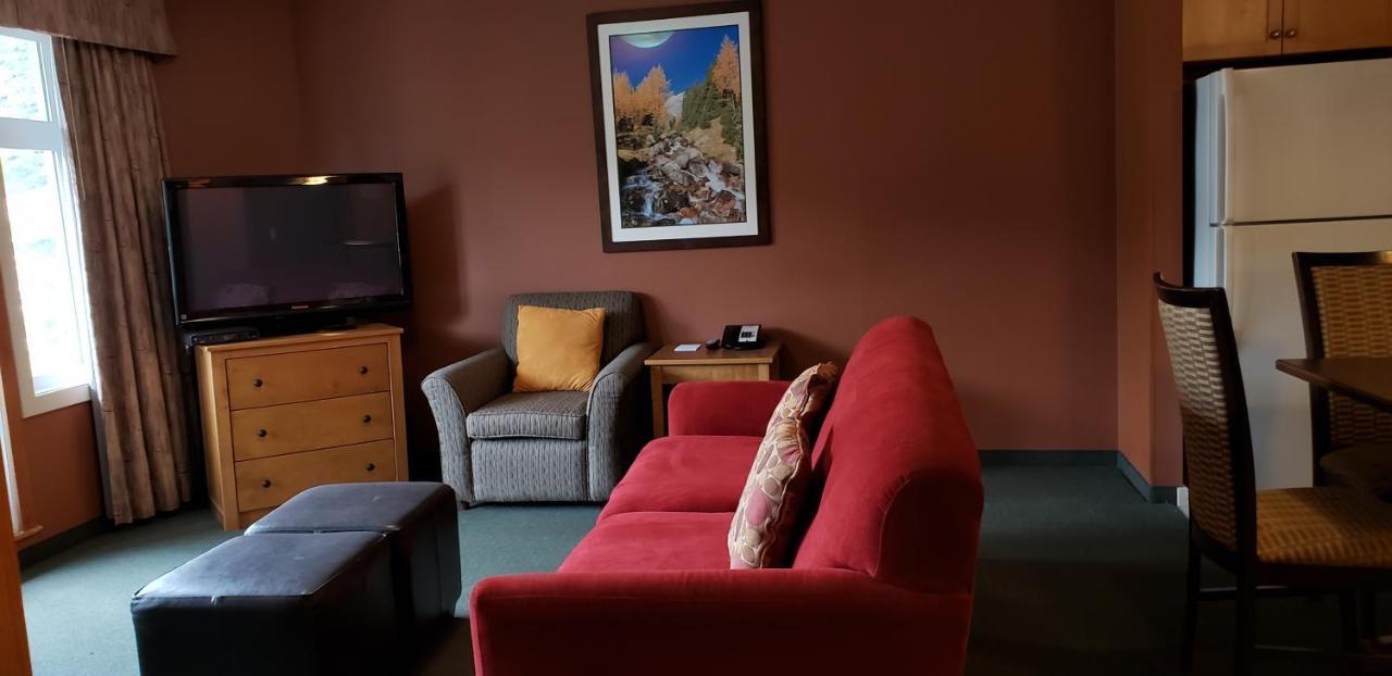 Aparthotel Windtower & 3*