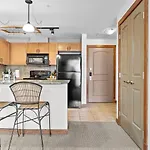 ⭐️ Luxury Mountain View Studio In Canmore ⭐️