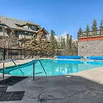 Modern Cabin Vibes With Pool At The Lodges