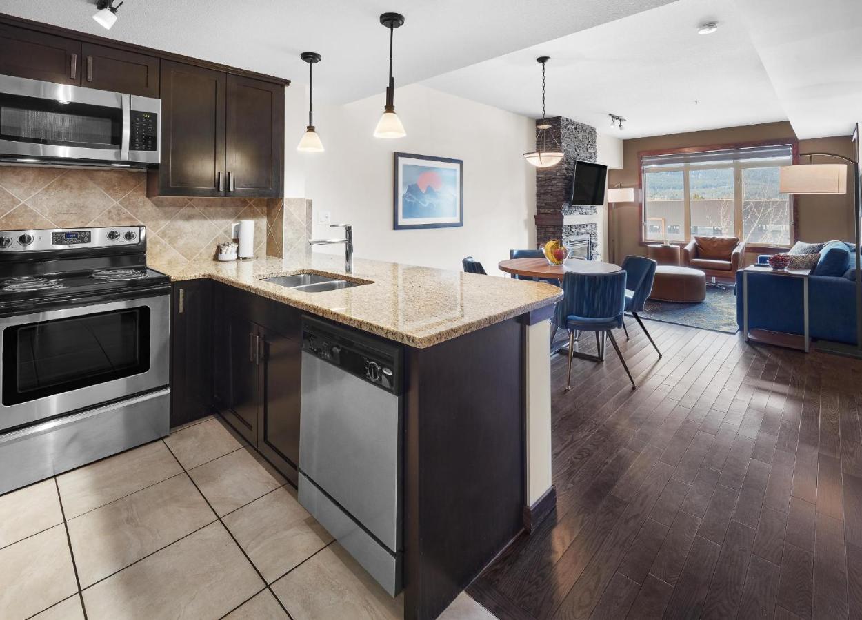 Rocky Ridge - Great Mountain Views With Open Hot Tub And Outdoor Heated Pool *