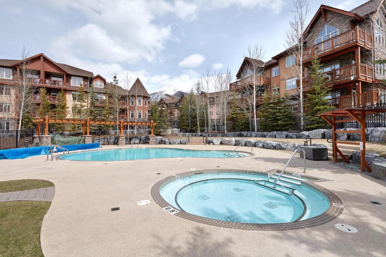 Rocky Ridge - Great Mountain Views With Open Hot Tub And Outdoor Heated Pool