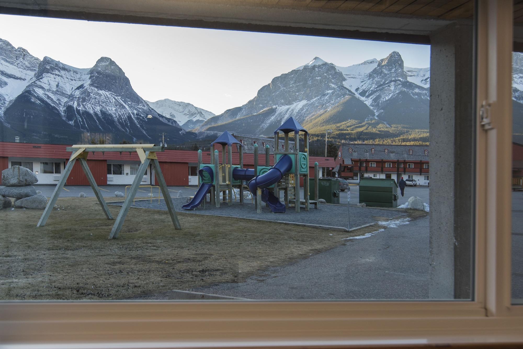 Rocky Mountain Hotel Canmore