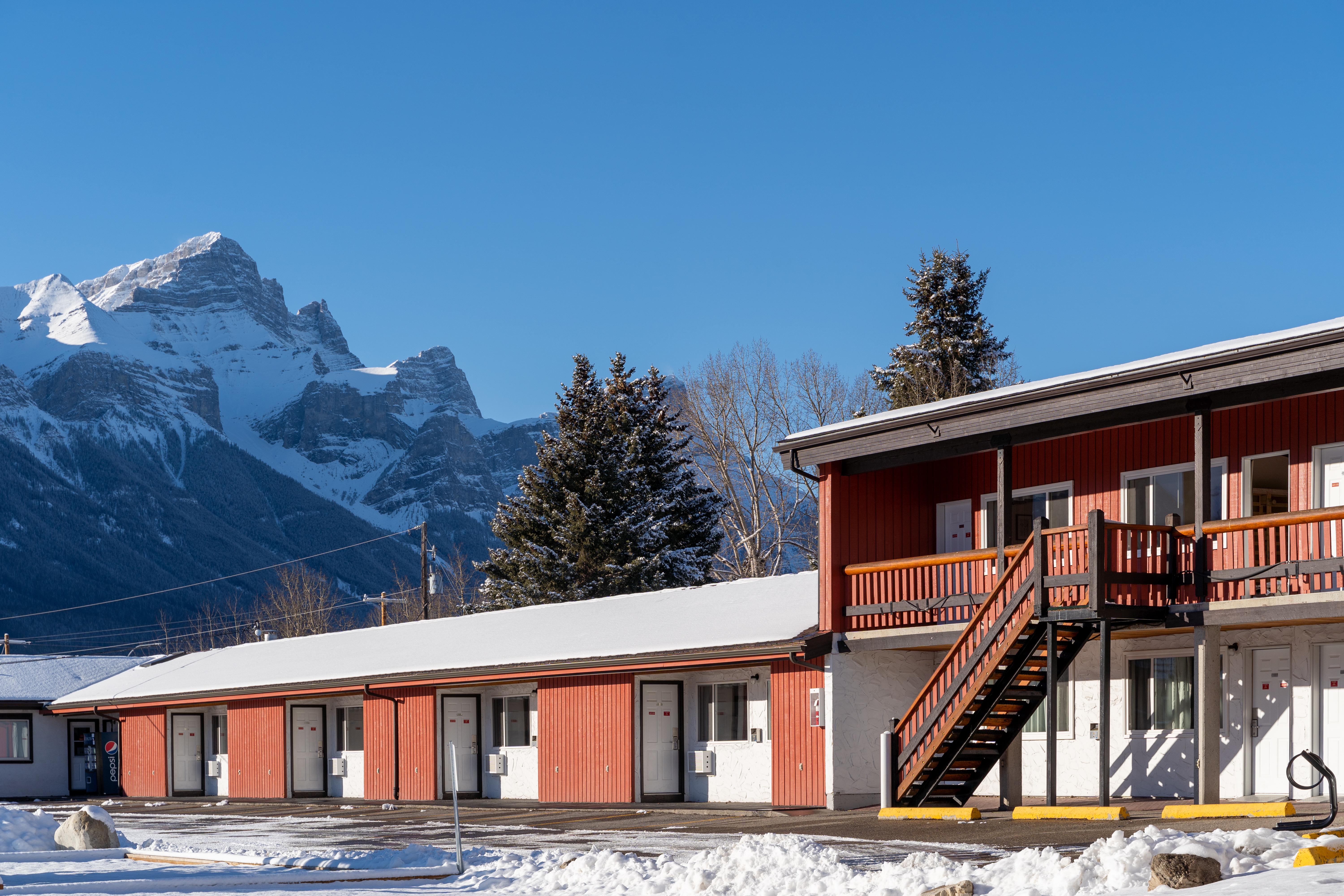 Rocky Mountain 2* Canmore