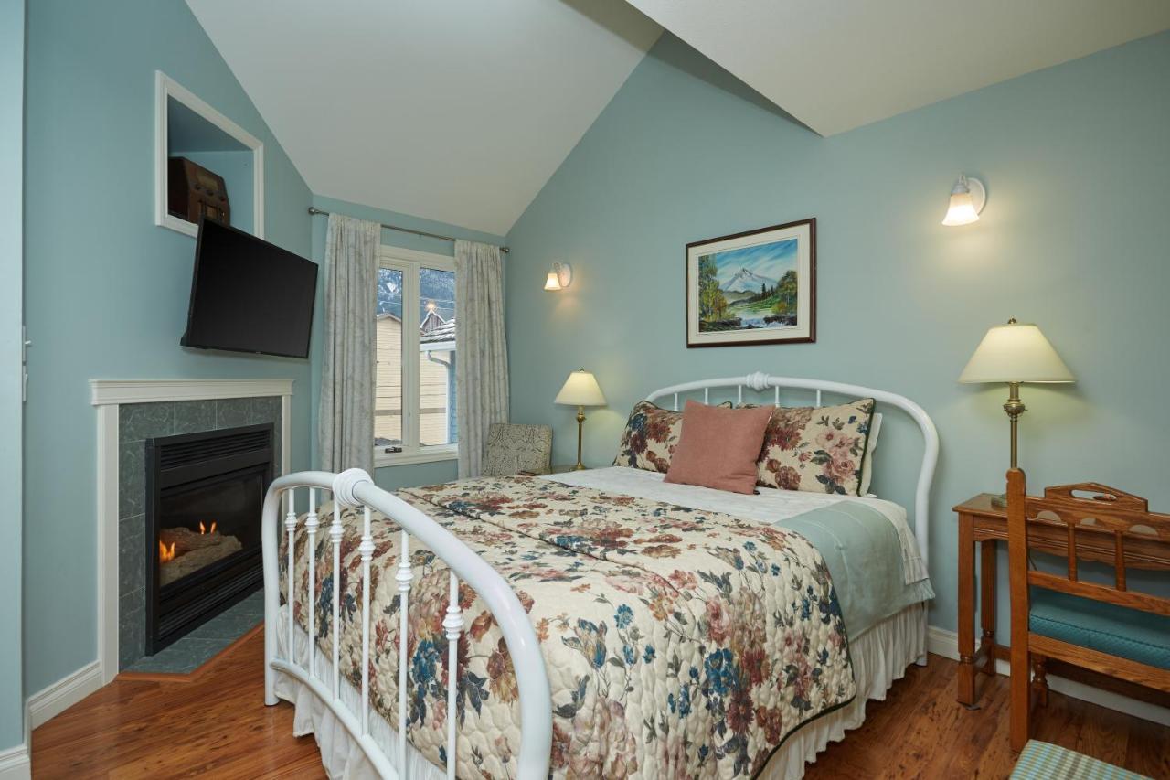 Inn Lady Macdonald Country Canmore