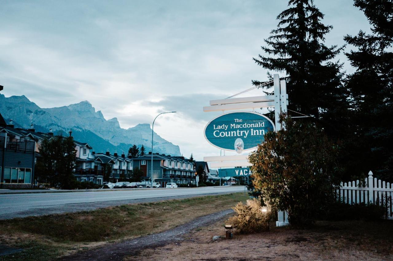 Lady Macdonald Country Inn 4*