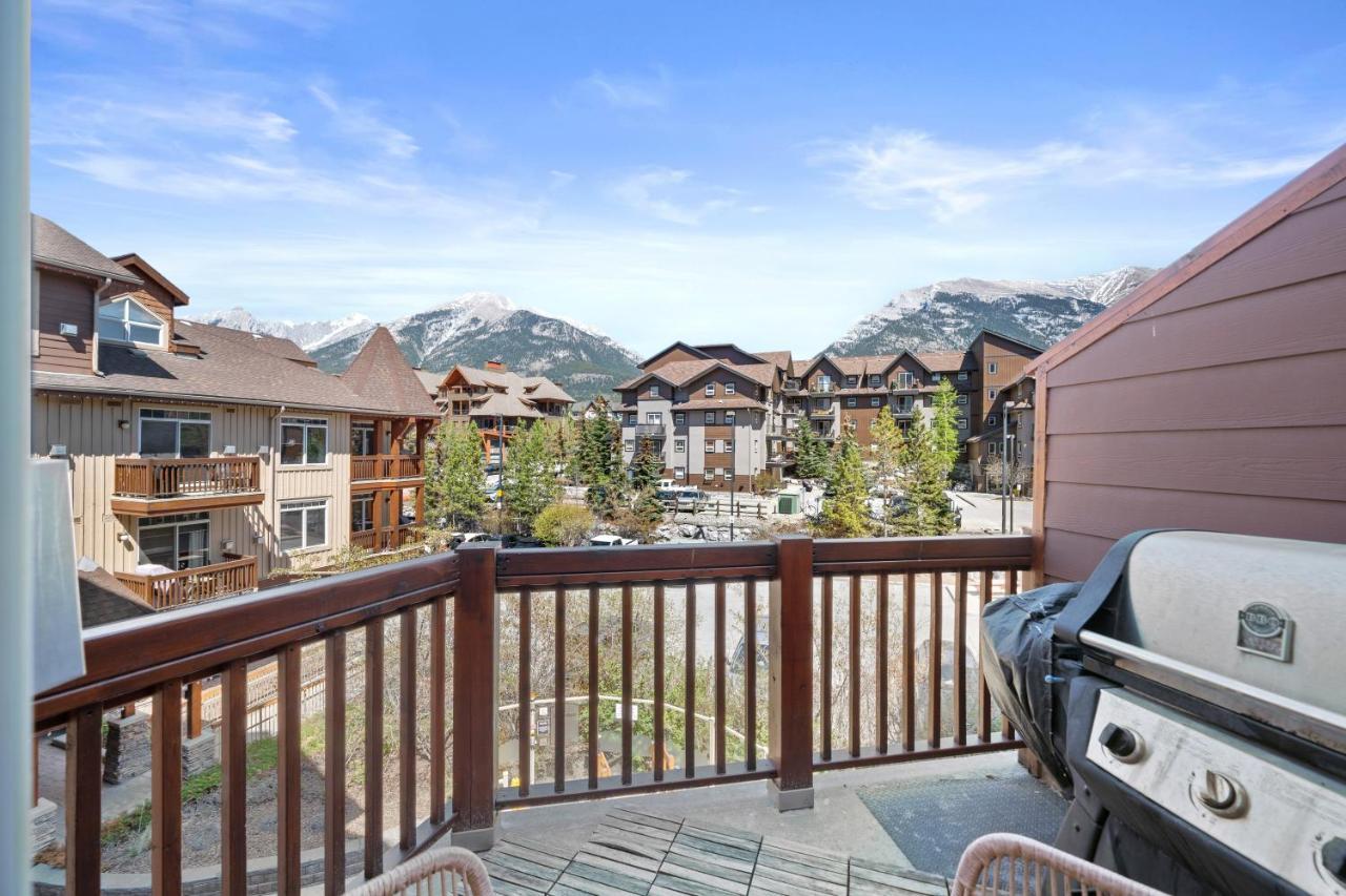 ⭐️ Luxury Mountain View In ⭐️ Holiday home Canmore