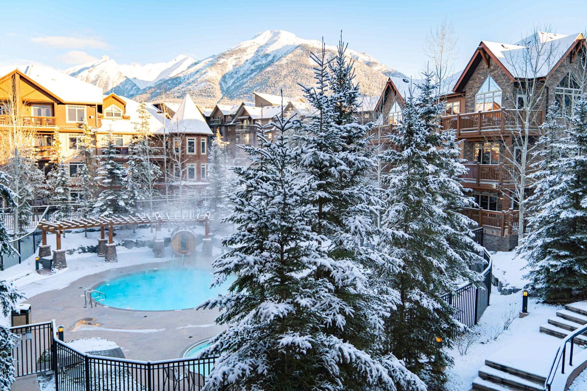 The Raven At Stoneridge Mountain Canmore